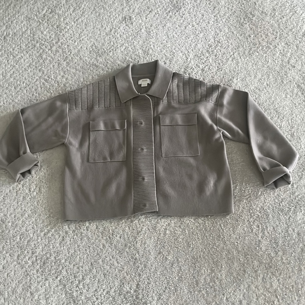 Jacket/sweater